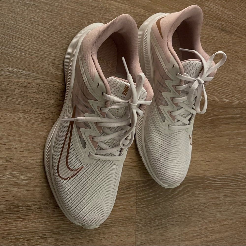 NIKE Running Shoes